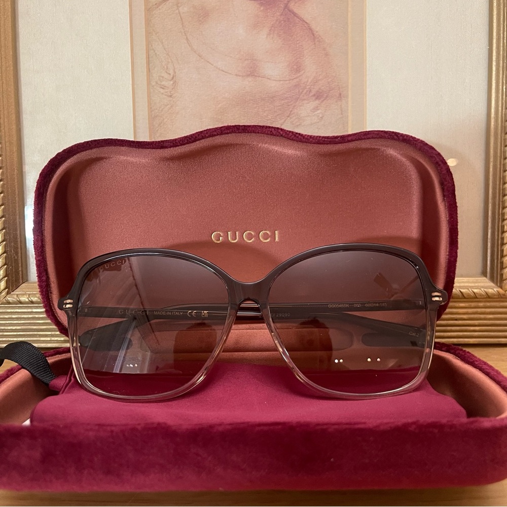 ★ SOLD ★ Brand New Brown Oversized Gucci Sunglasses